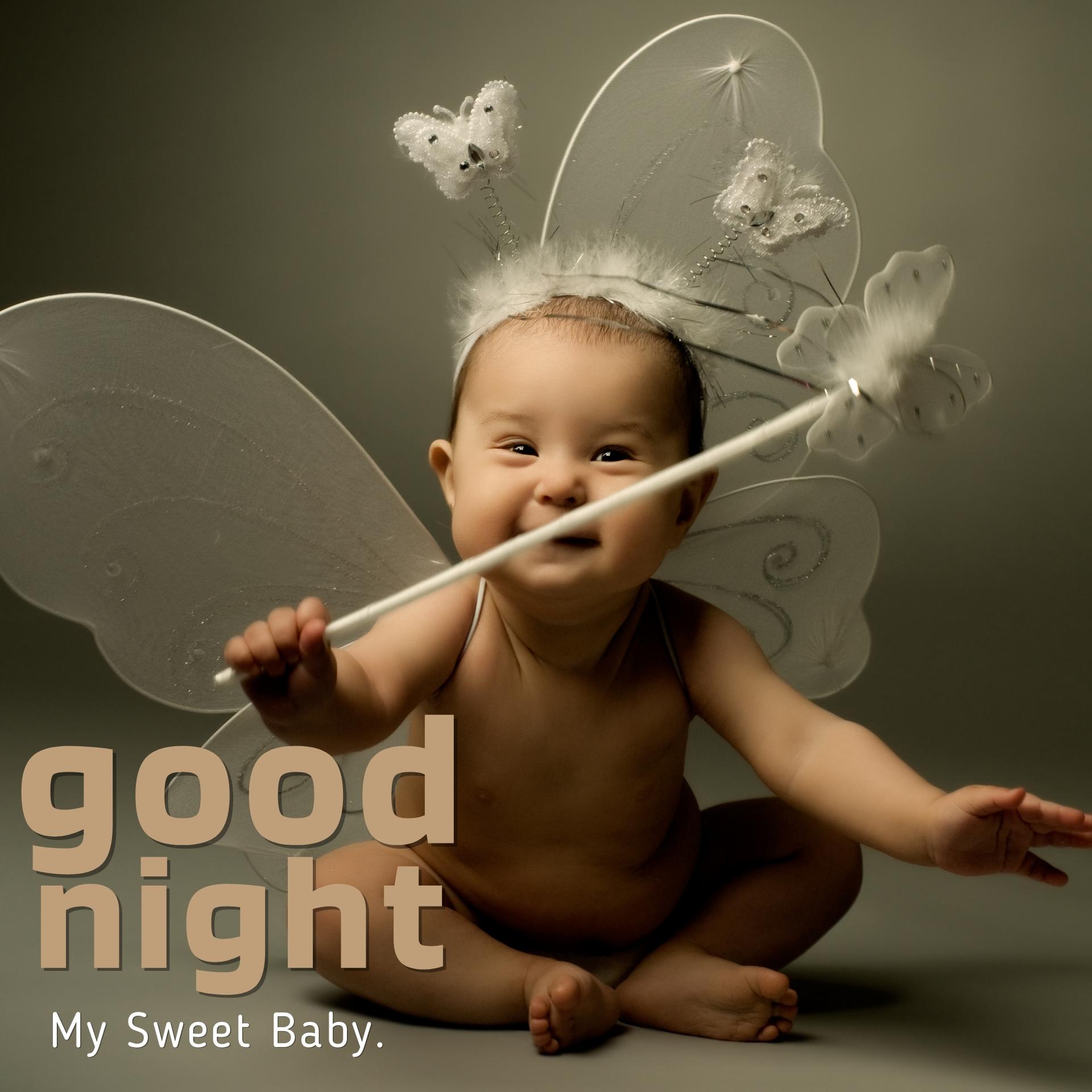 Cute Baby Saying Good Night Images for Whatsapp